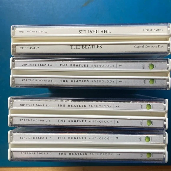 The Beatles double CDs - Picture 2 of 4